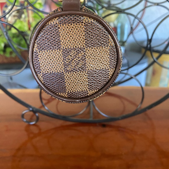 Louis Vuitton Damier Ebene Papillon - Picture 5 of 11